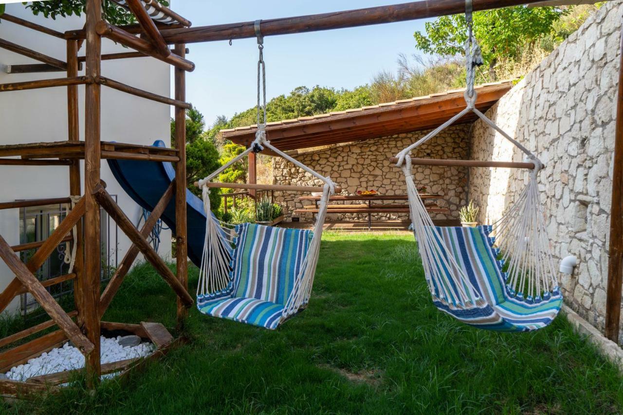 YaChara Villa Kissamos Bagian luar foto